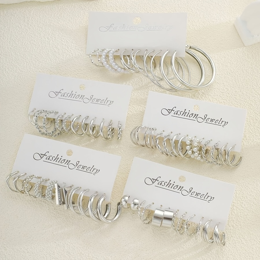 Women's Minimalist 925 Sterling Silver Heart Earrings
